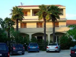 Apartments & Rooms Ana Sukošan