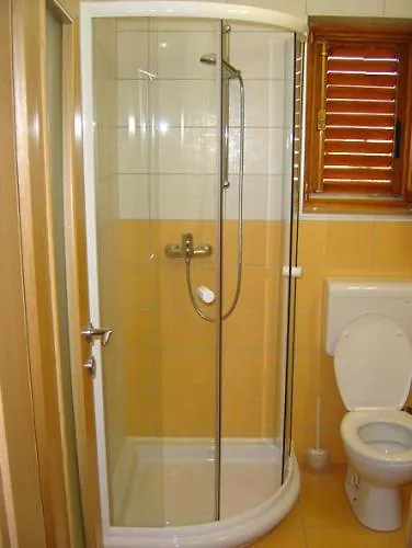 Apartments & Rooms Ana Sukošan