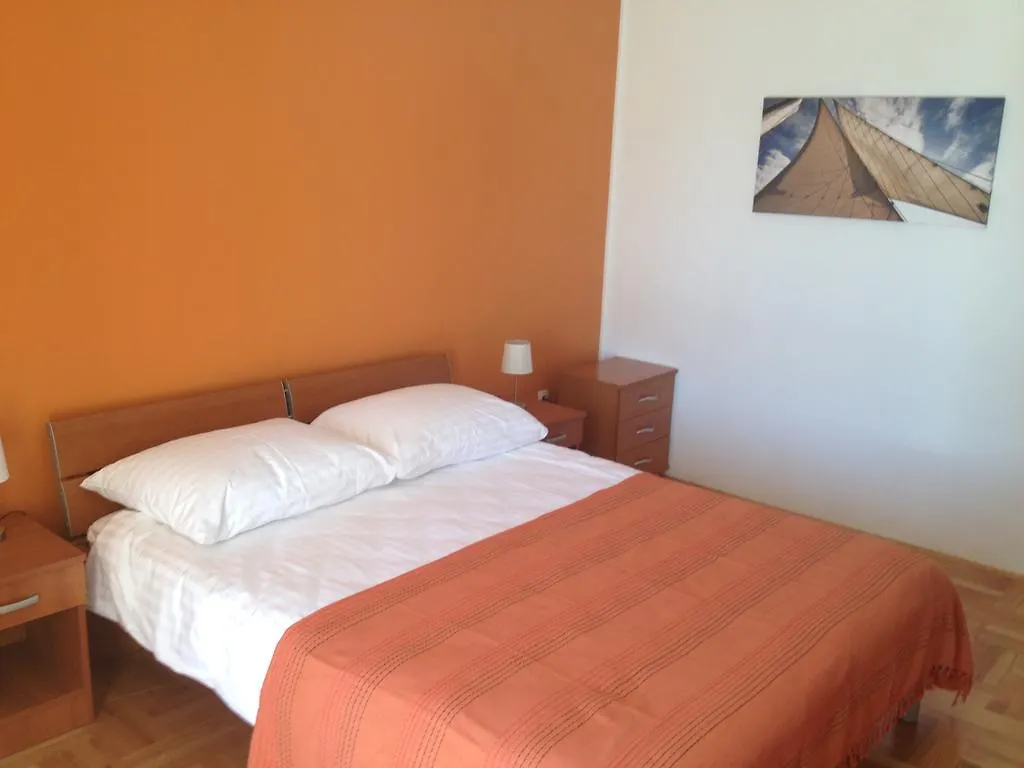 Apartments & Rooms Ana Sukošan